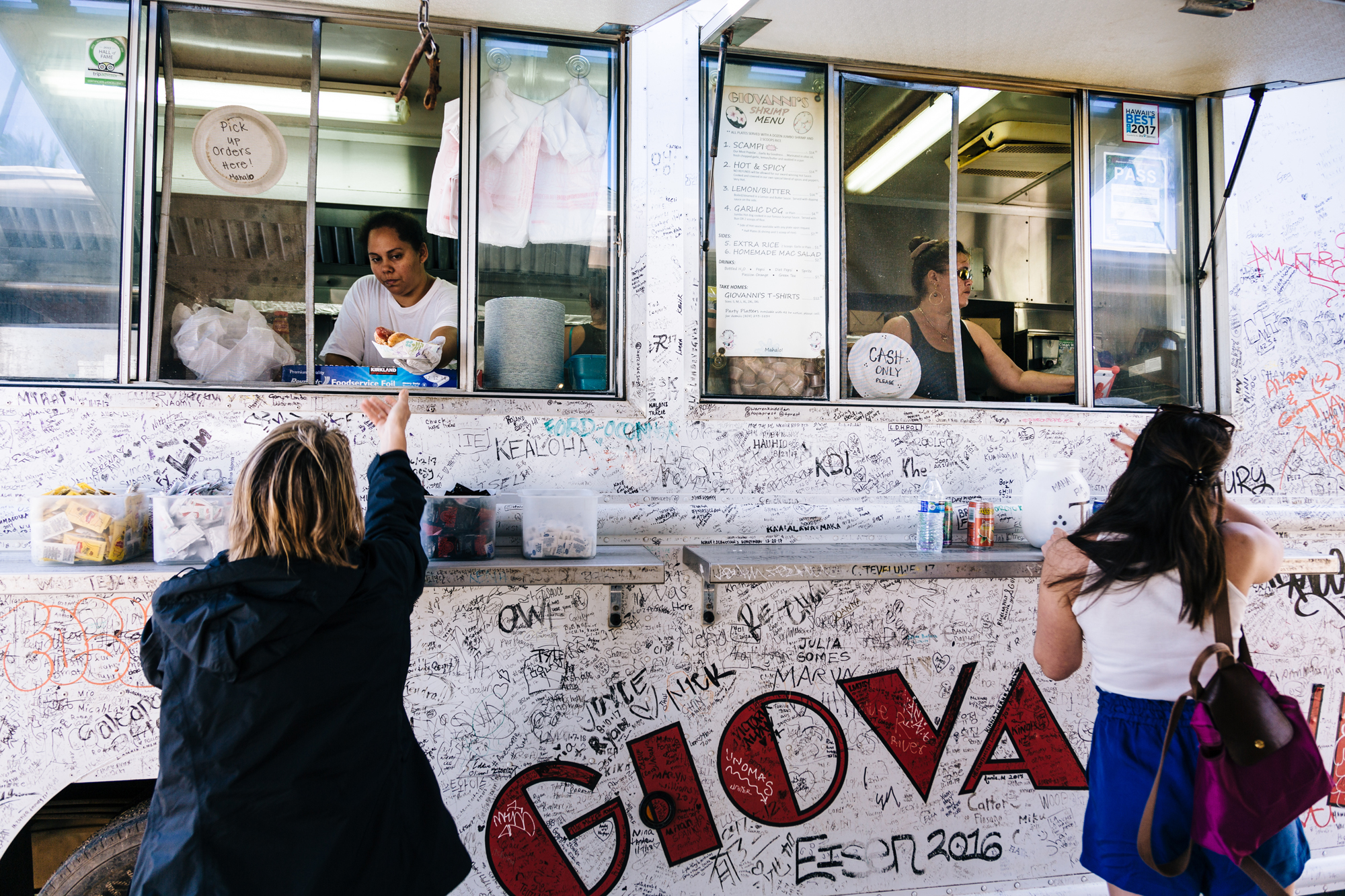Giovanni’s shrimp truck feeds hundreds of hungry travellers every lunchtime