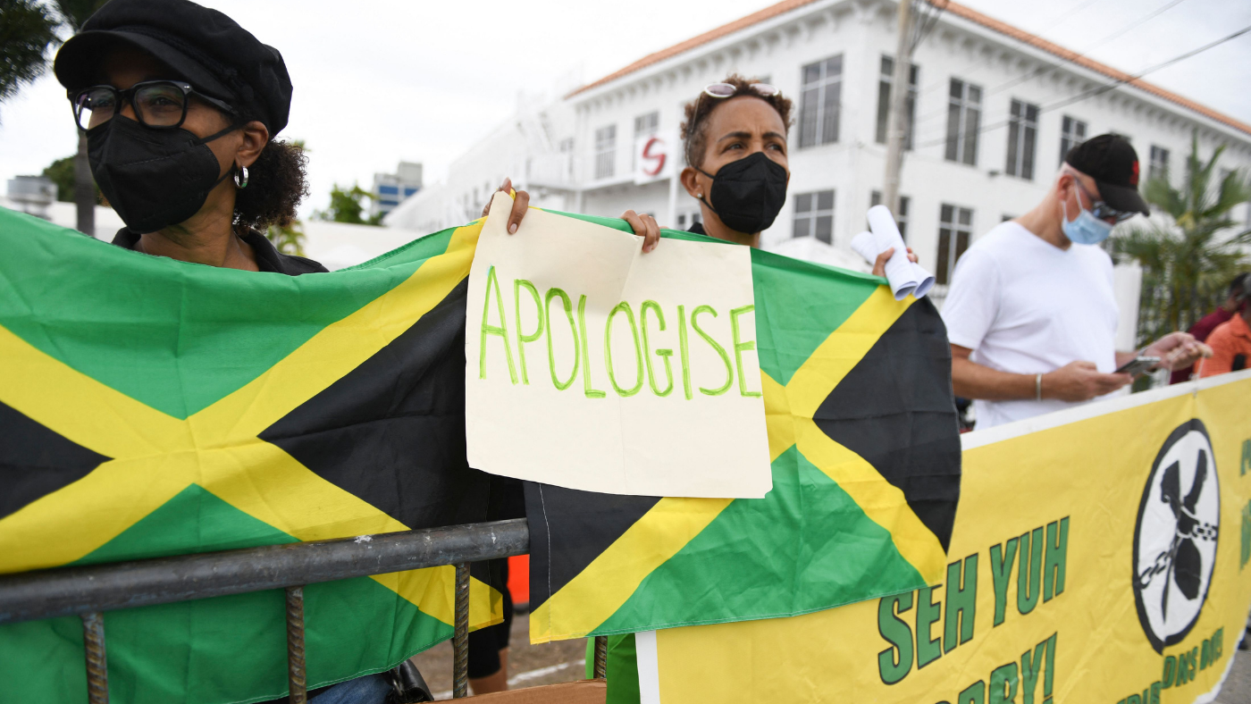 People in Jamaica call for slavery reparations during Prince William and Kate Middleton&#039;s royal tour