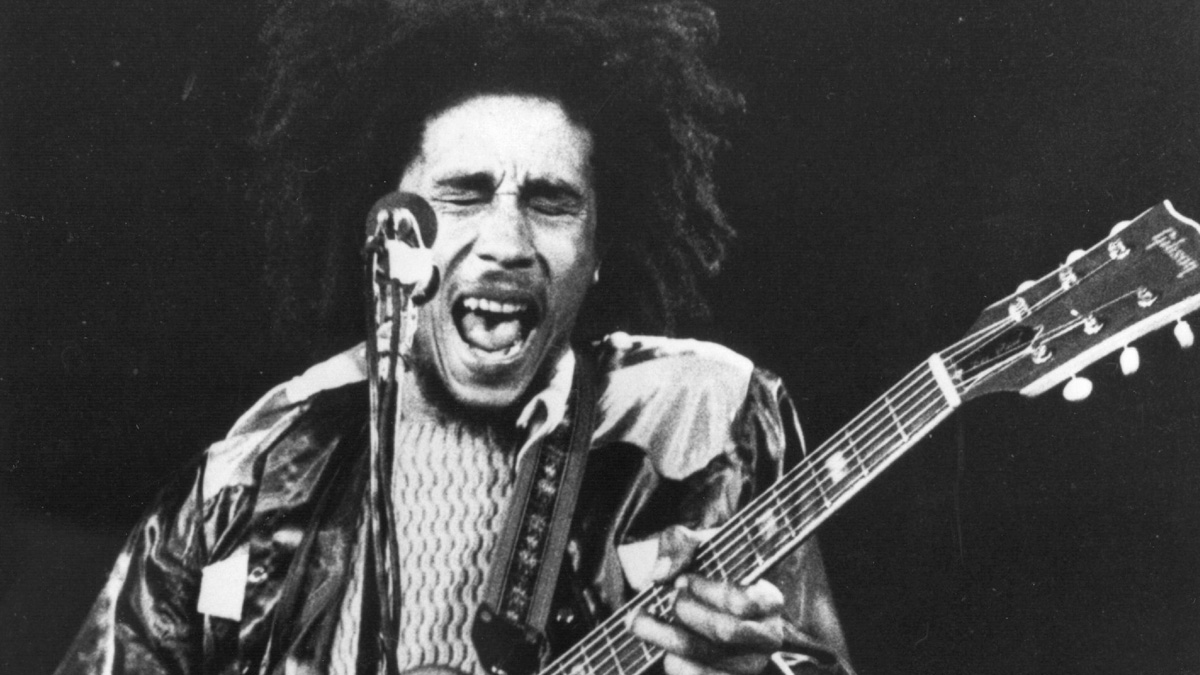 Reggae singer-songwriter Bob Marley (1945 - 1981),in concert. (Photo by Gary Merrin/Getty Images)