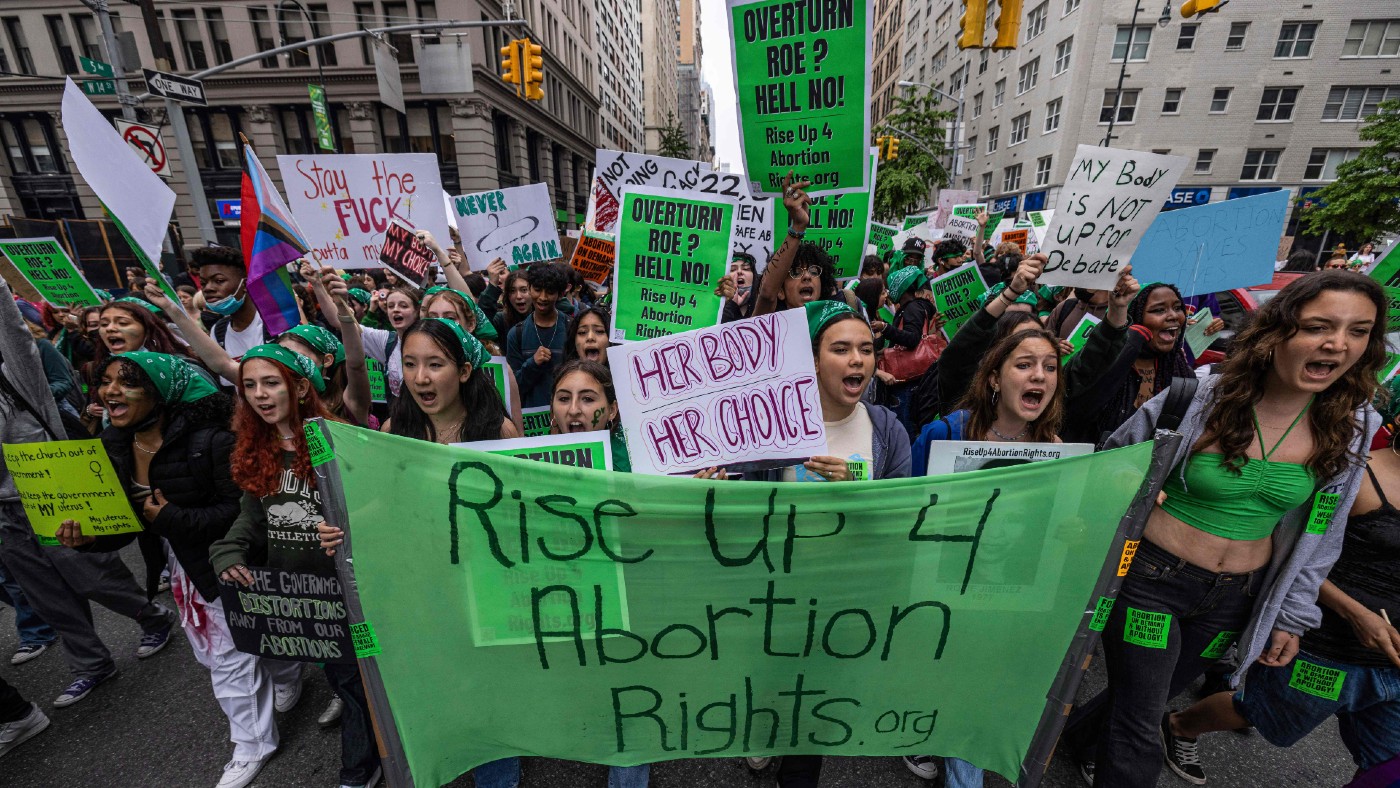 Students protest anti-abortion measures