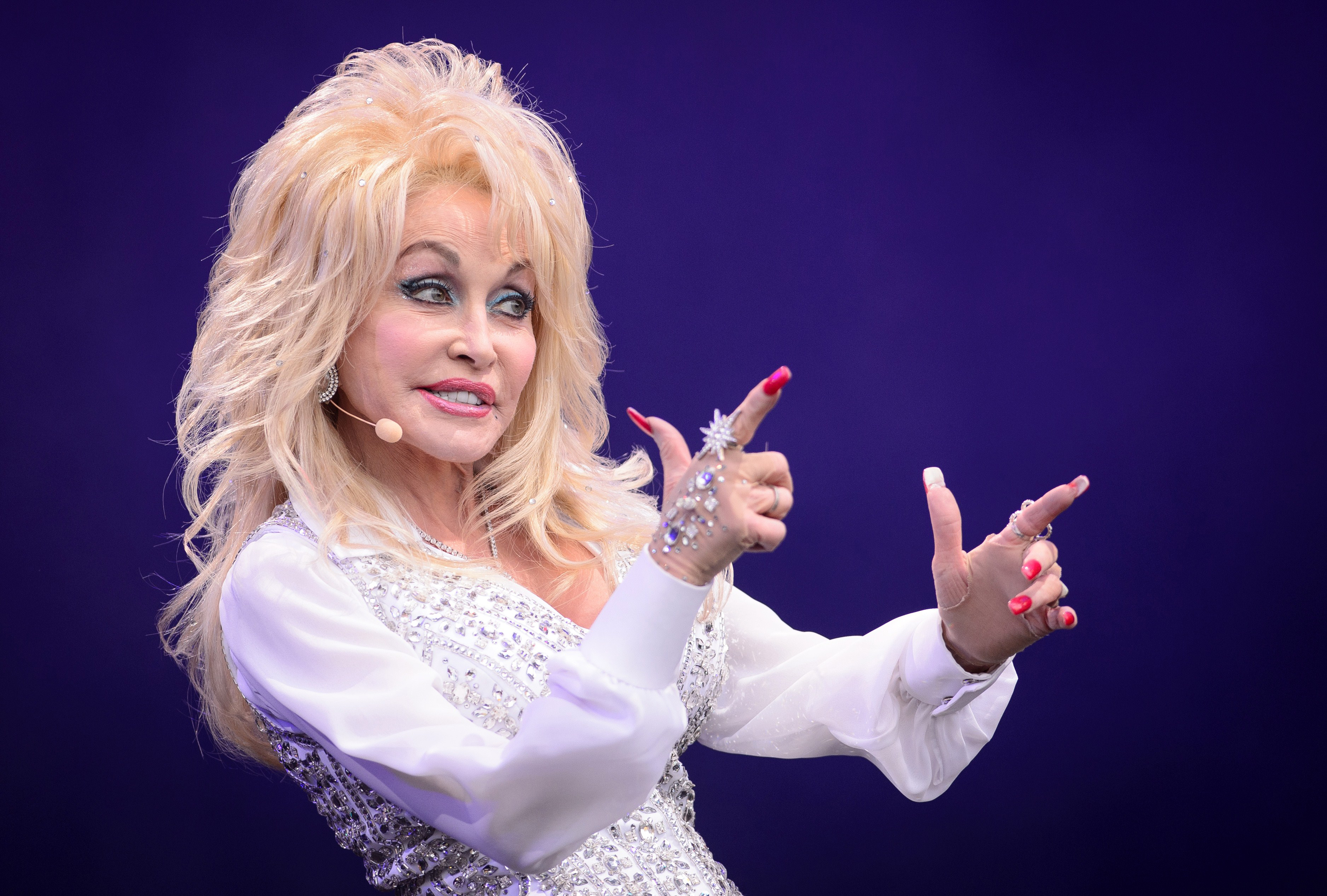 Dolly Parton at Glastonbury