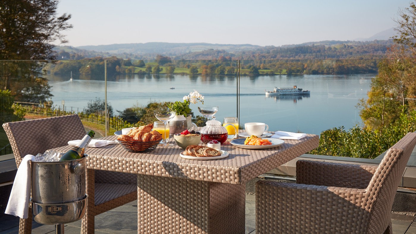 Breakfast on the terrace at The Samling
