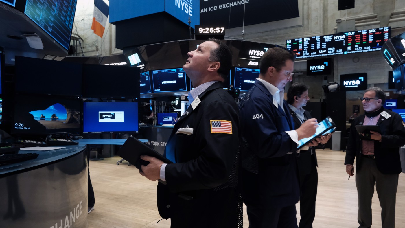 Wall Street: the worst run of losses in a decade