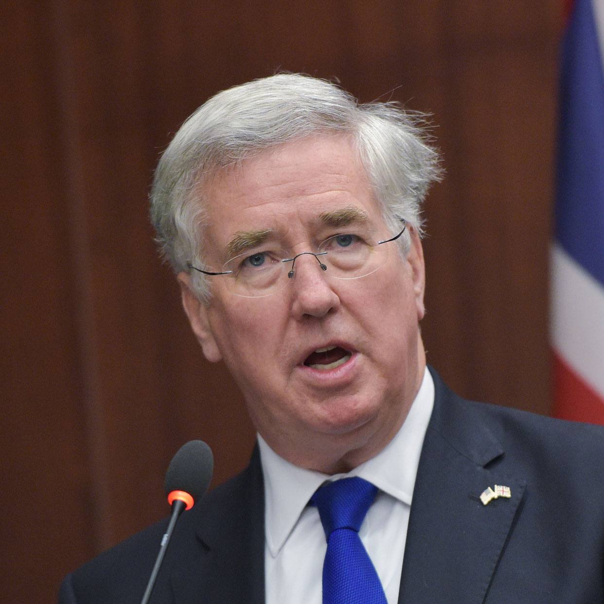 Britain&#039;s Defense Secretary Michael Fallon speaks during a discussion at the Center for Strategic and International Studies (CSIS) on March 11, 2015 in Washington, DC. AFP PHOTO/MANDEL NGAN(P