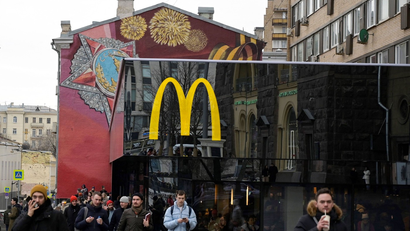 The flagship McDonald&#039;s on Pushkin Square in Moscow