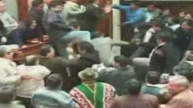 Bolivia parliament brawl