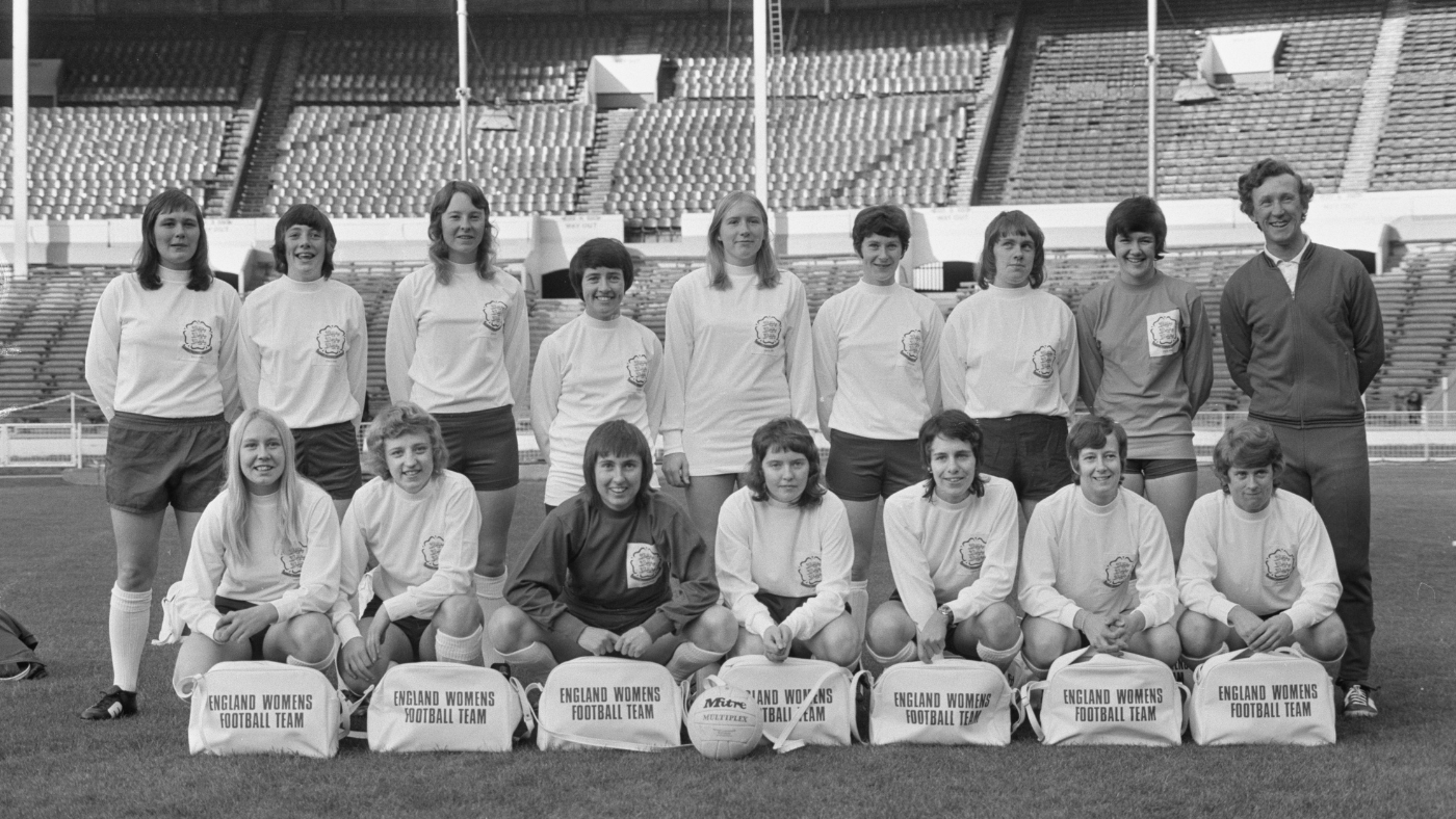 The 1972 England Lionesses team