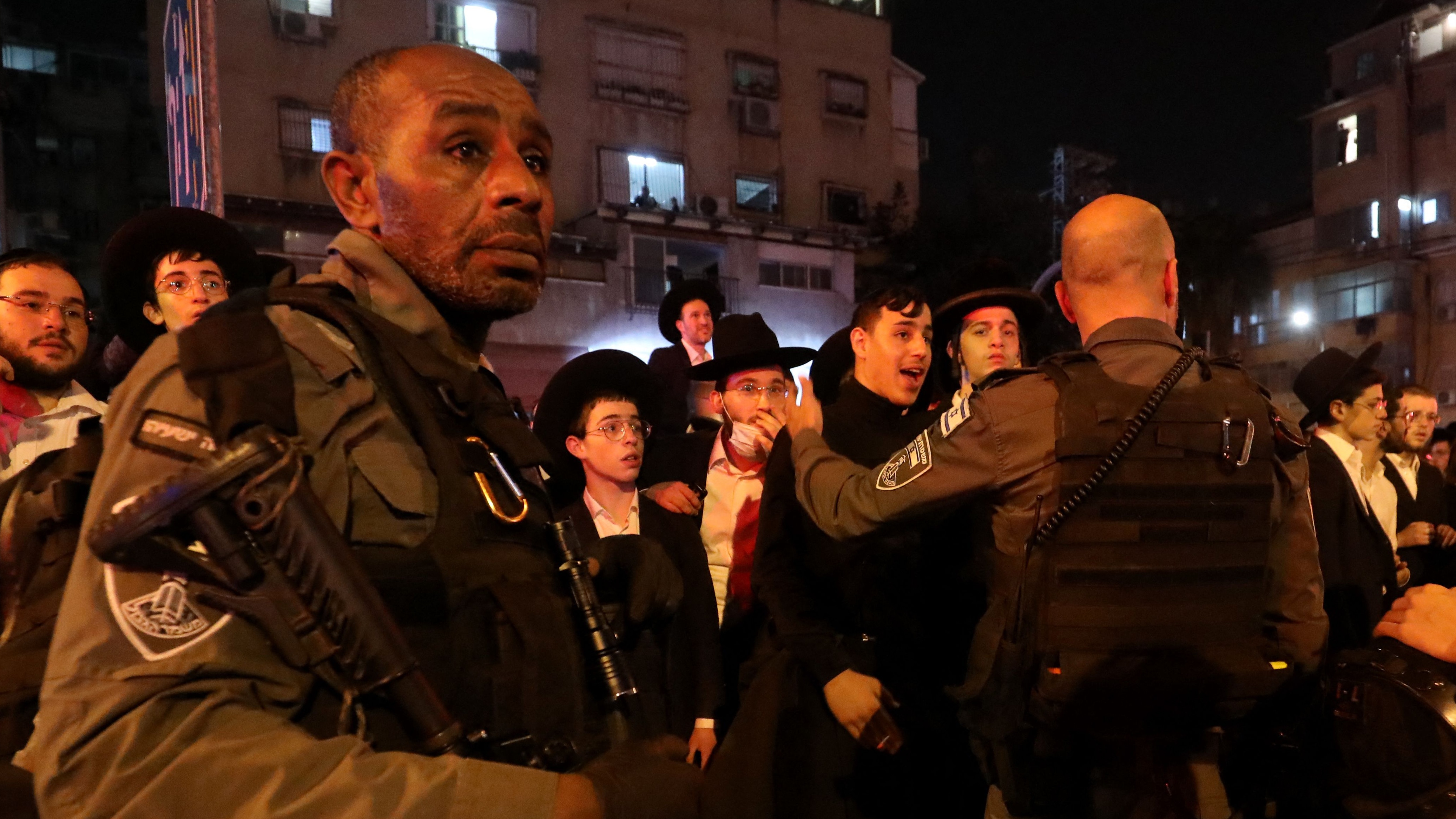 Israeli security forces keep the public away from a shooting in Bnei Brak, Tel Aviv 