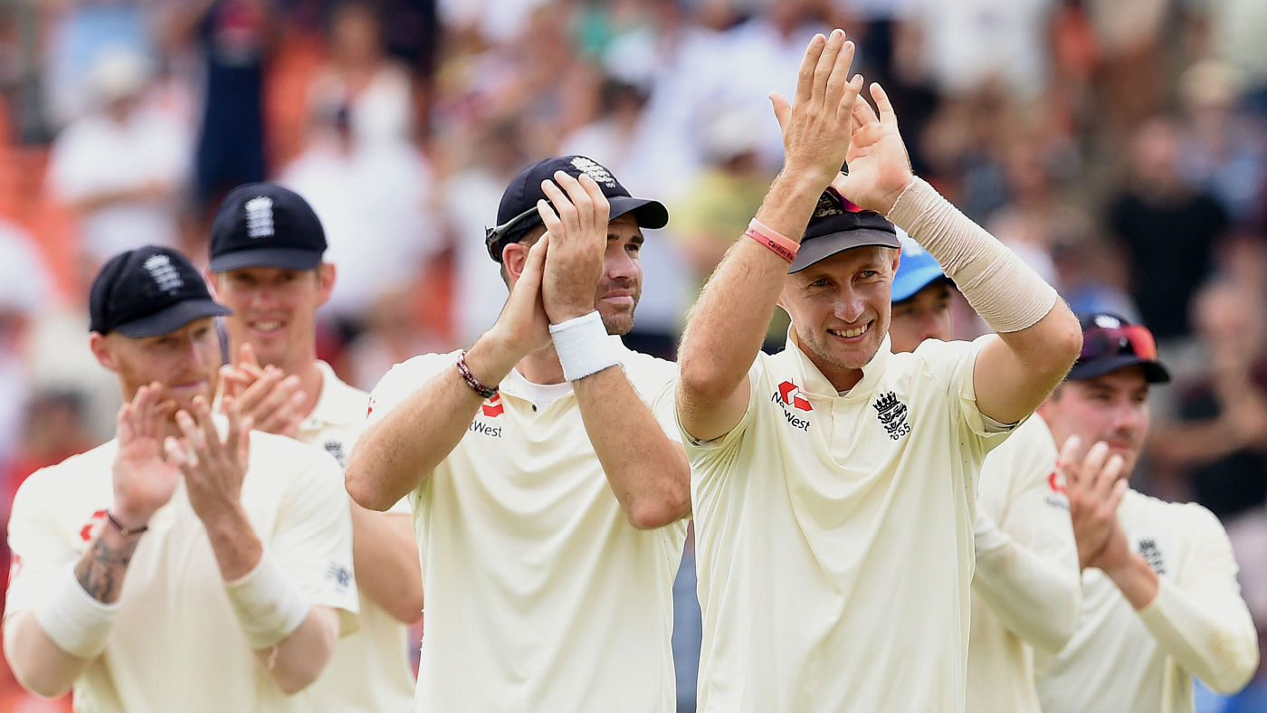 Test captain Joe Root and England players celebrate the win against Sri Lanka