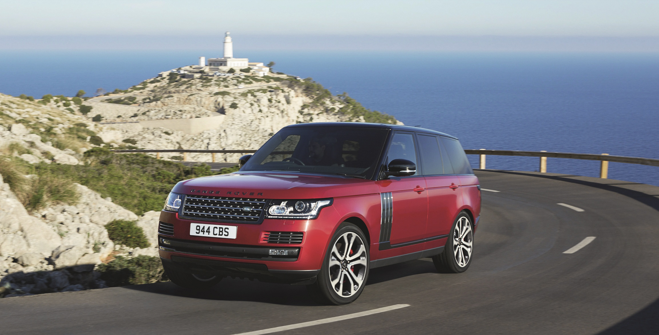 Land Rover reveals new £133,000 Range Rover | The Week UK