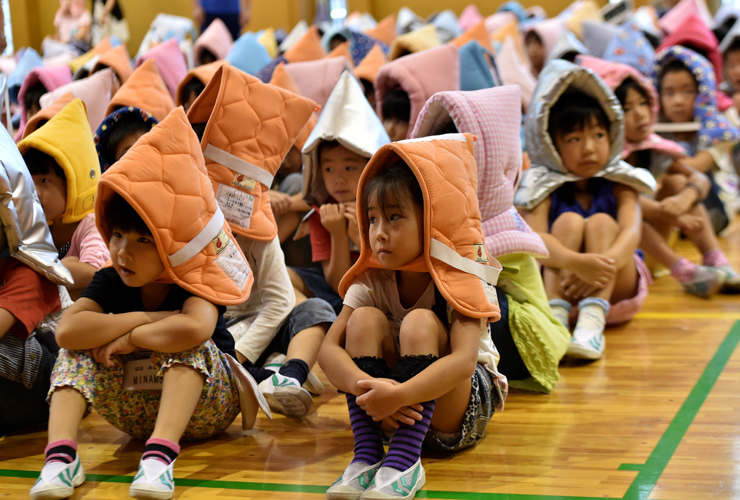 Children in earthquake drill in Tokyo