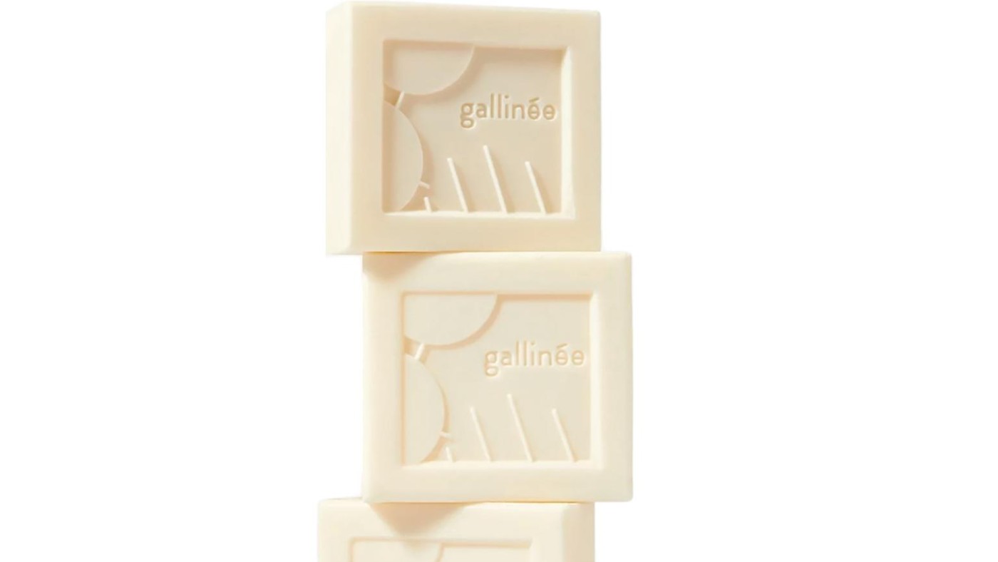 Gallinée cleansing bar for face and body