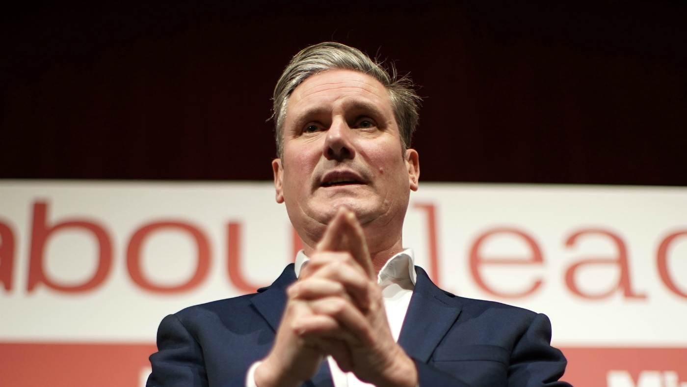 Keir Starmer addresses Labour members at an leadership election event.