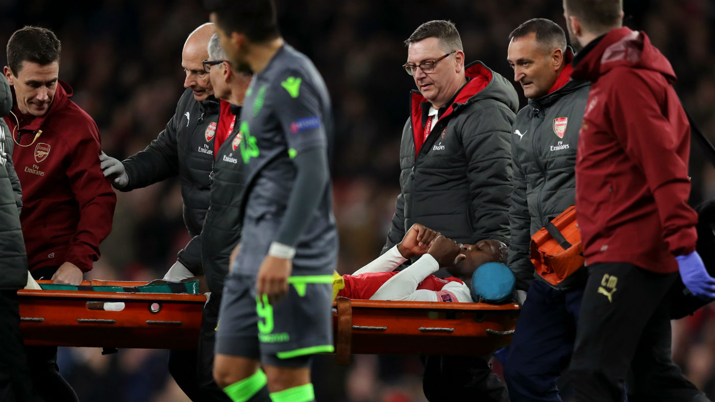 Arsenal striker Danny Welbeck was stretchered off against Sporting Lisbon
