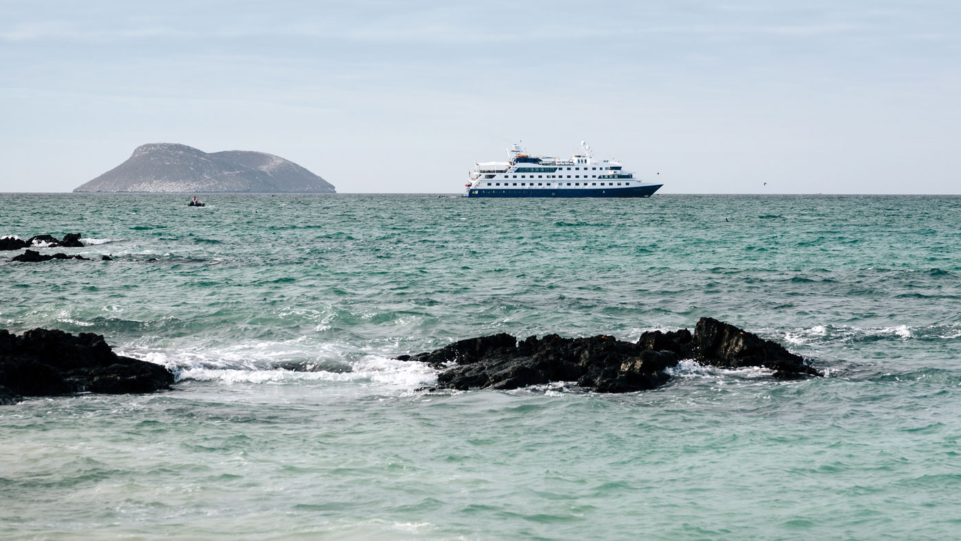 Galapagos Islands cruise on Santa Cruz II