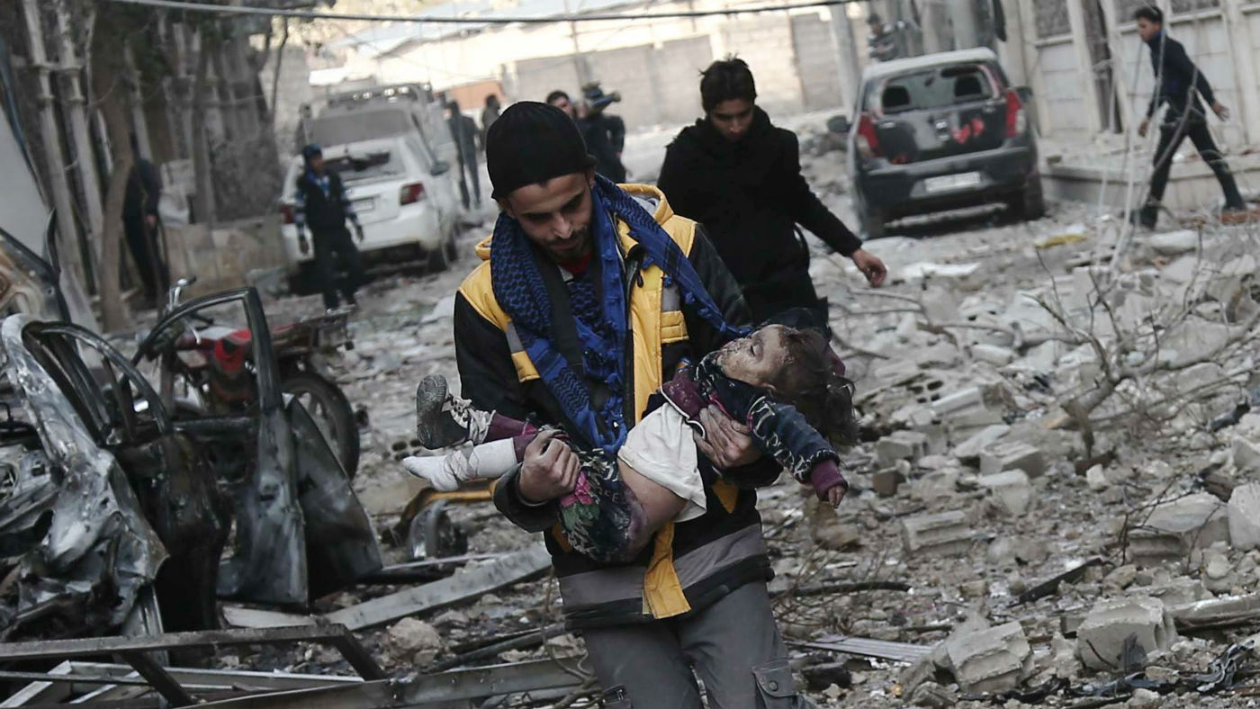 17 civilians were killed by Syrian airstrikes on Sunday