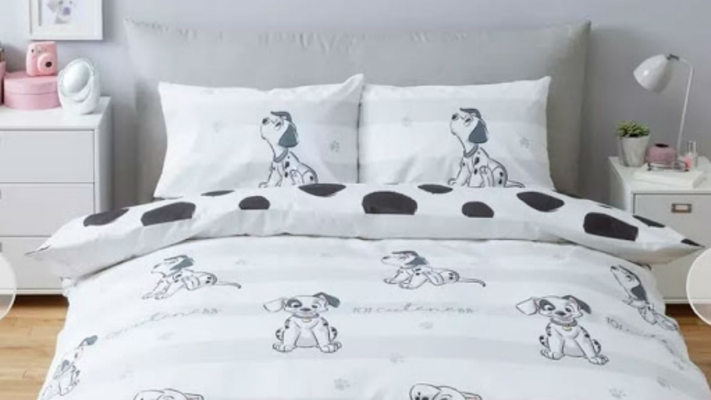 101 Dalmatians-theme bedroom by Instagram user @disneykayuk 