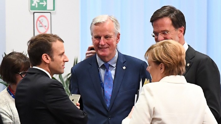 EU chief negotiator Michel Barnier (centre)