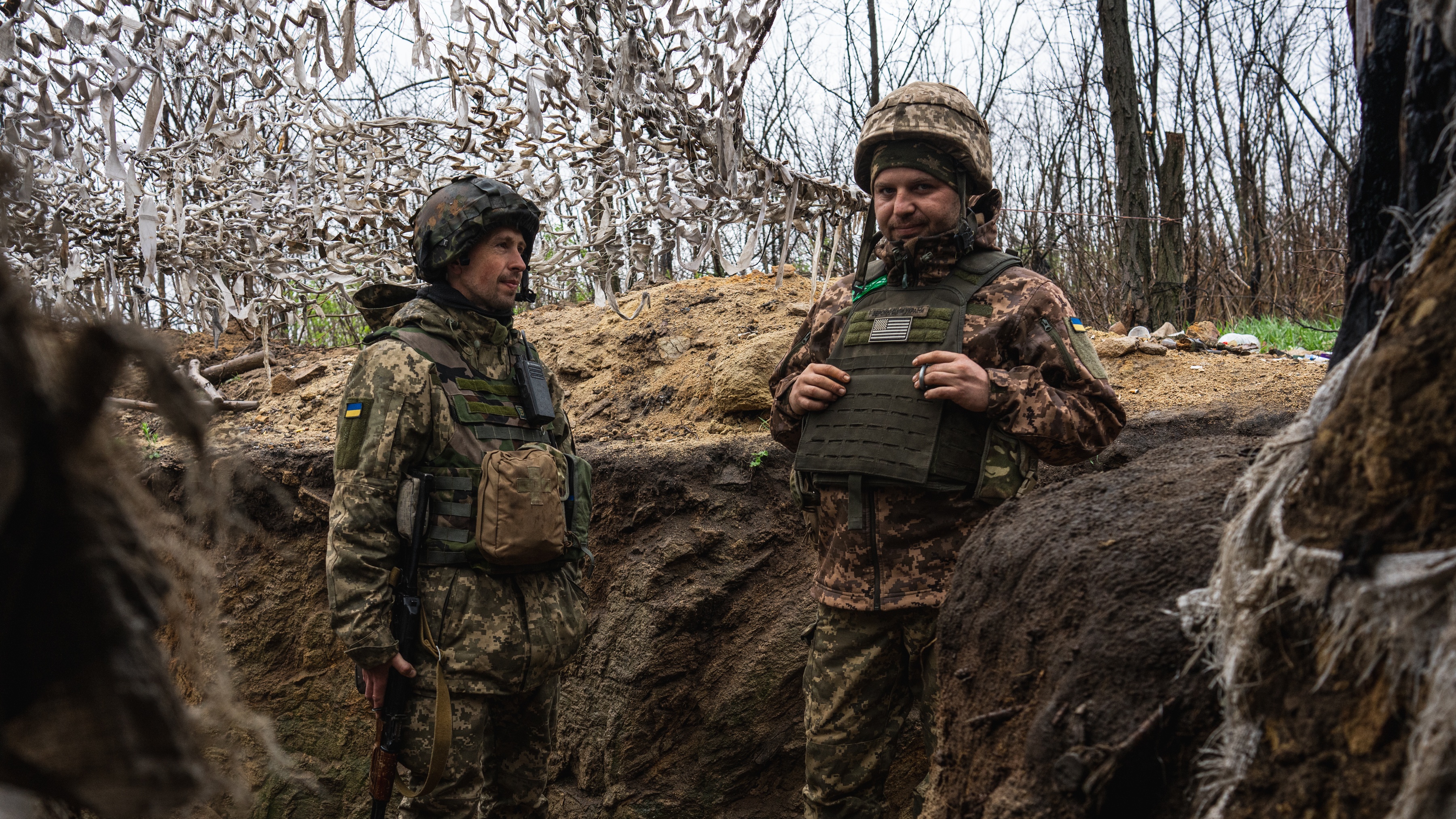 Ukrainian troops on the frontline in Donbas
