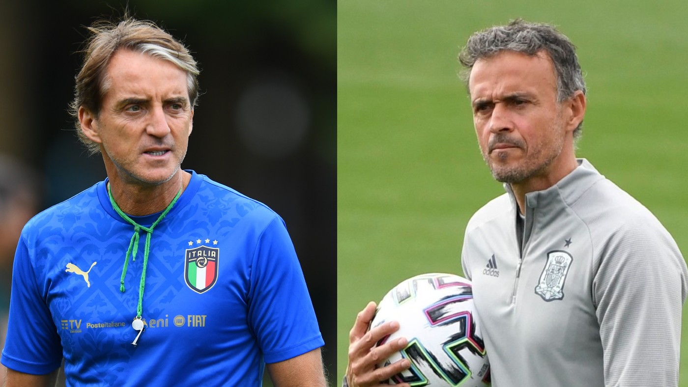 Italy head coach Roberto Mancini and Spain head coach Luis Enrique 