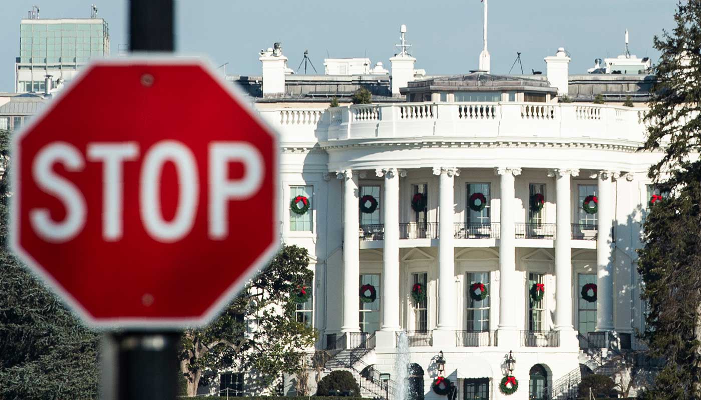 US government shutdown continues after Senate fails to pass new bills
