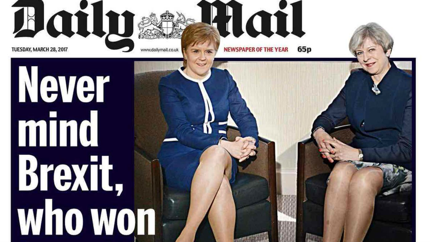  DAILY MAIL LEGS-IT FRONT PAGE