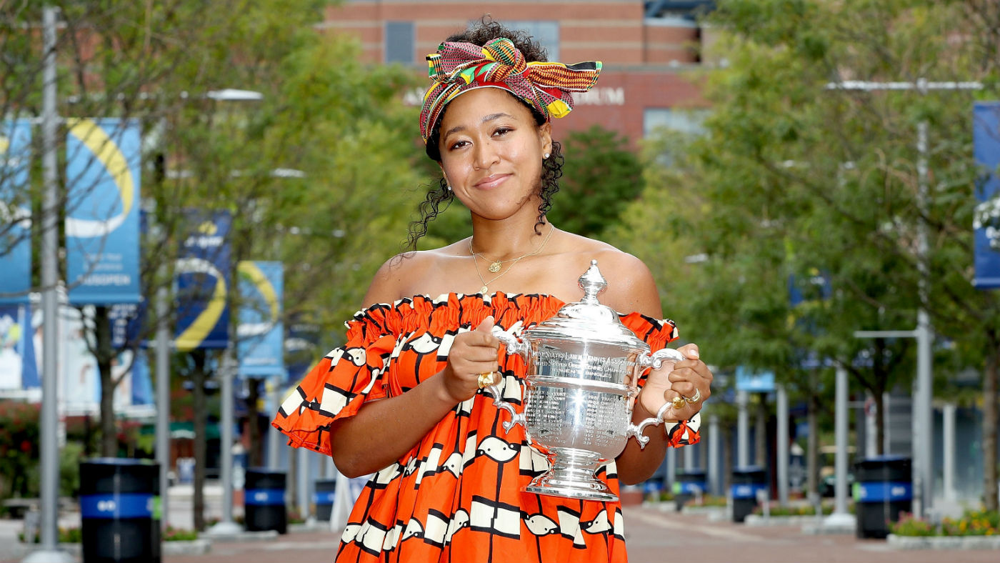 Japanese tennis star Naomi Osaka poses with the US Open trophy 