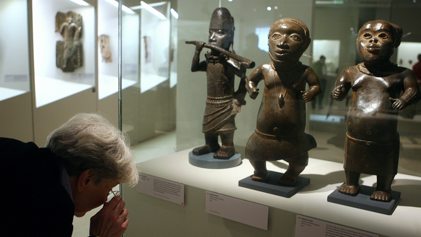 Benin sculptures 