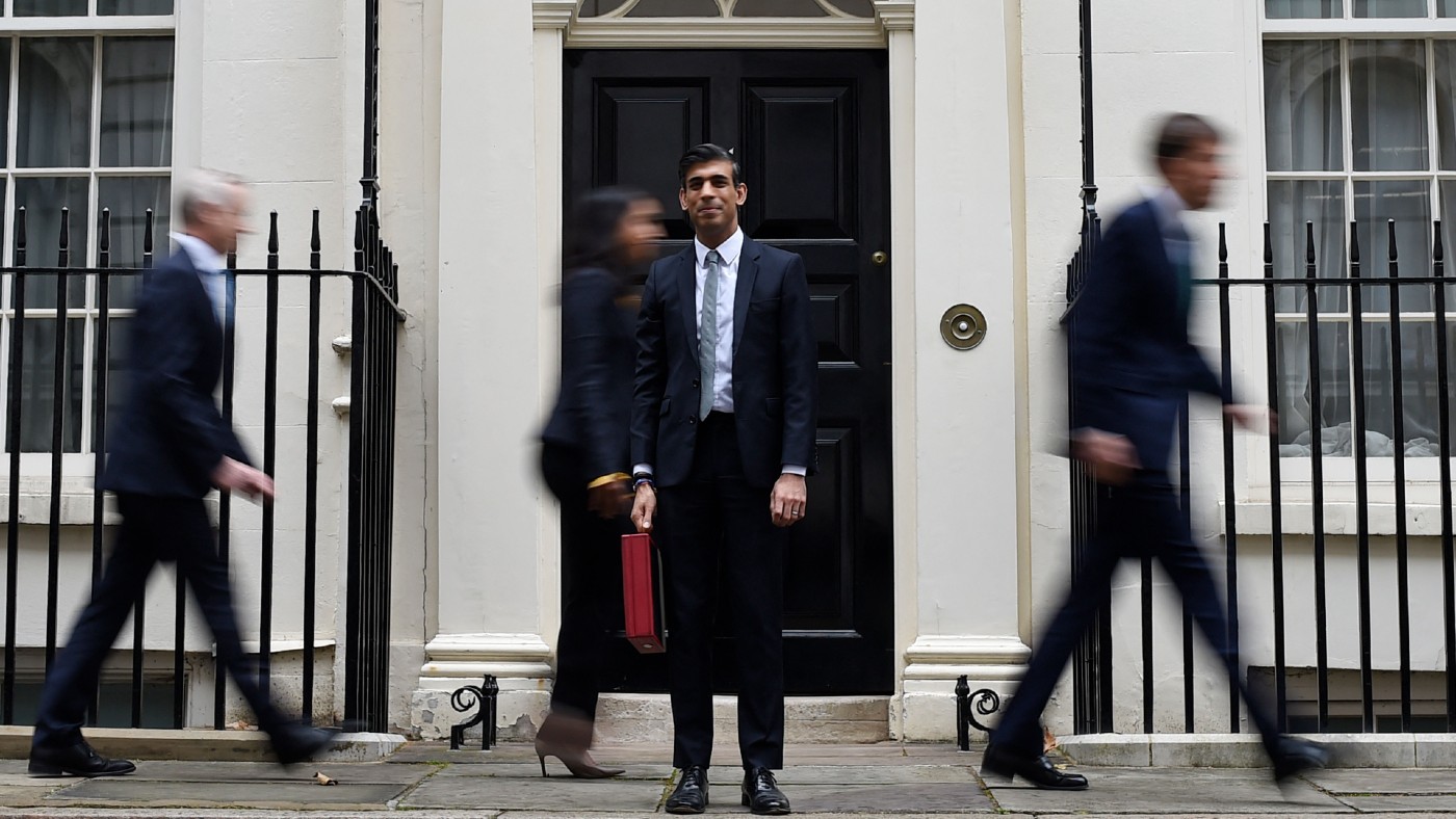 Chancellor of the Exchequer Rishi Sunak leaves 11 Downing Street for Parliament 