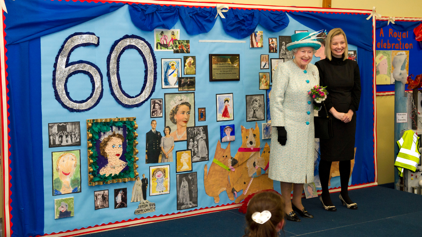 Queen visits local school in Norfolk