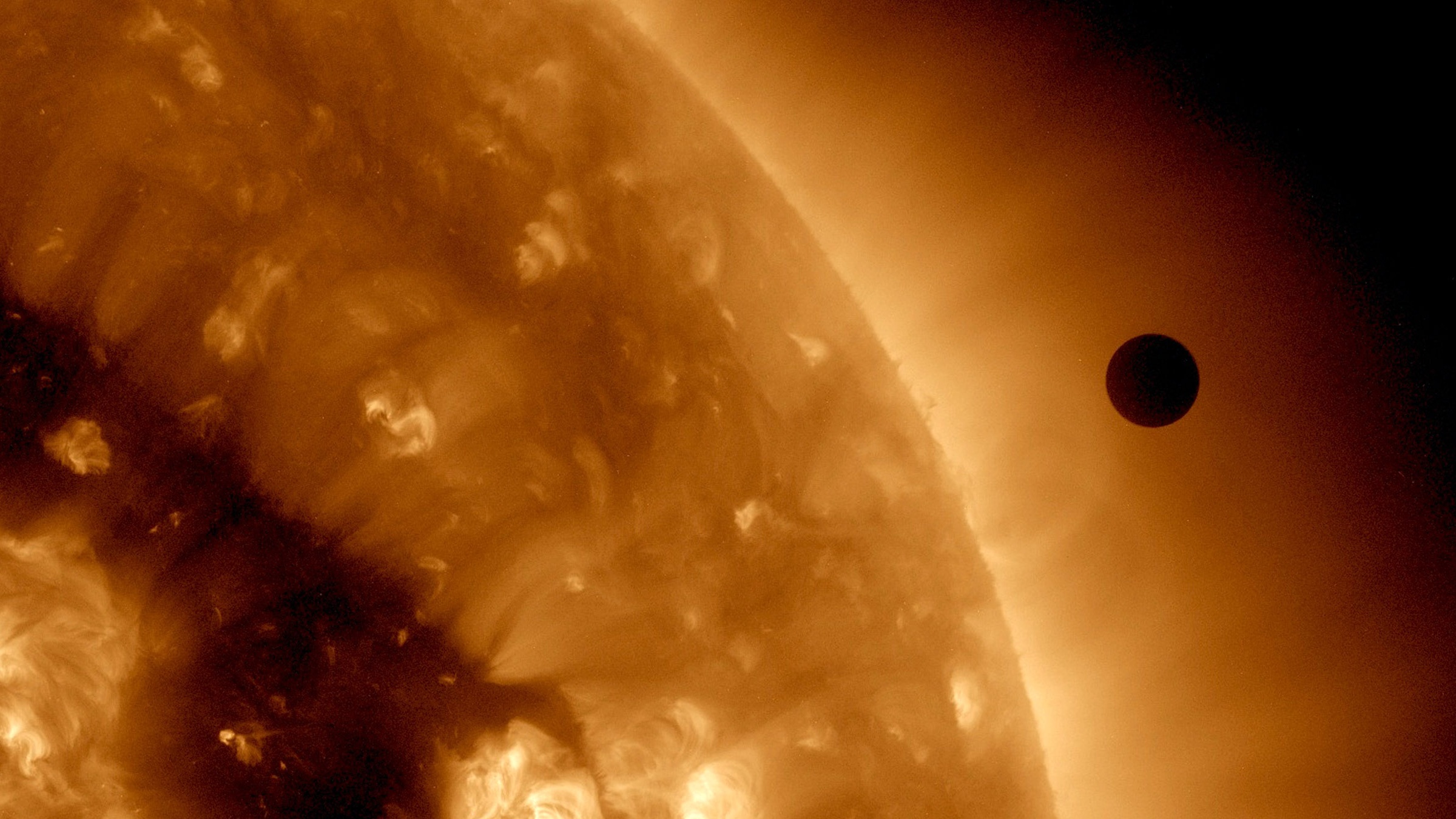 Venus passes over the Sun