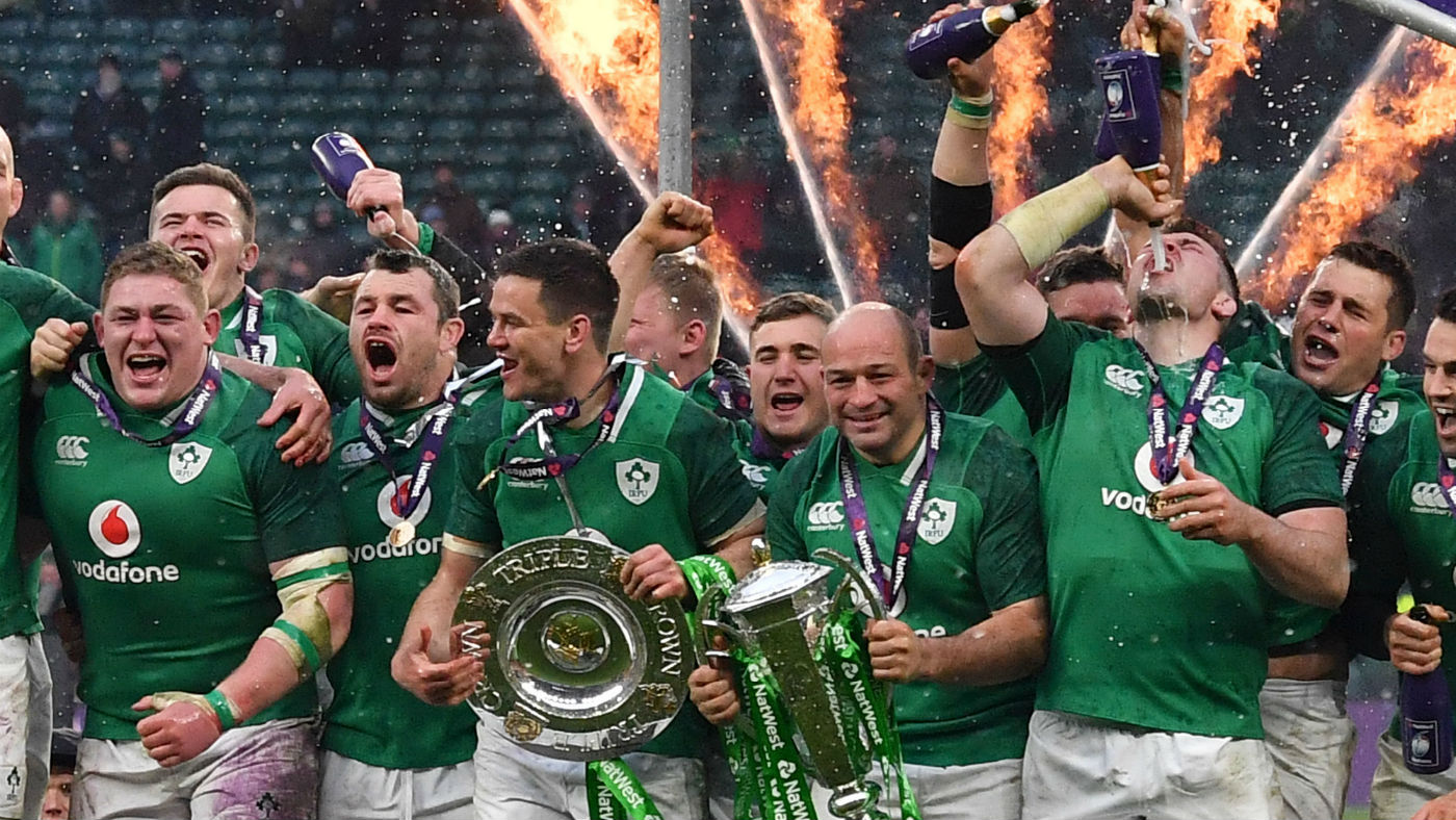 Ireland players celebrate their Six Nations grand slam win at Twickenham in 2018
