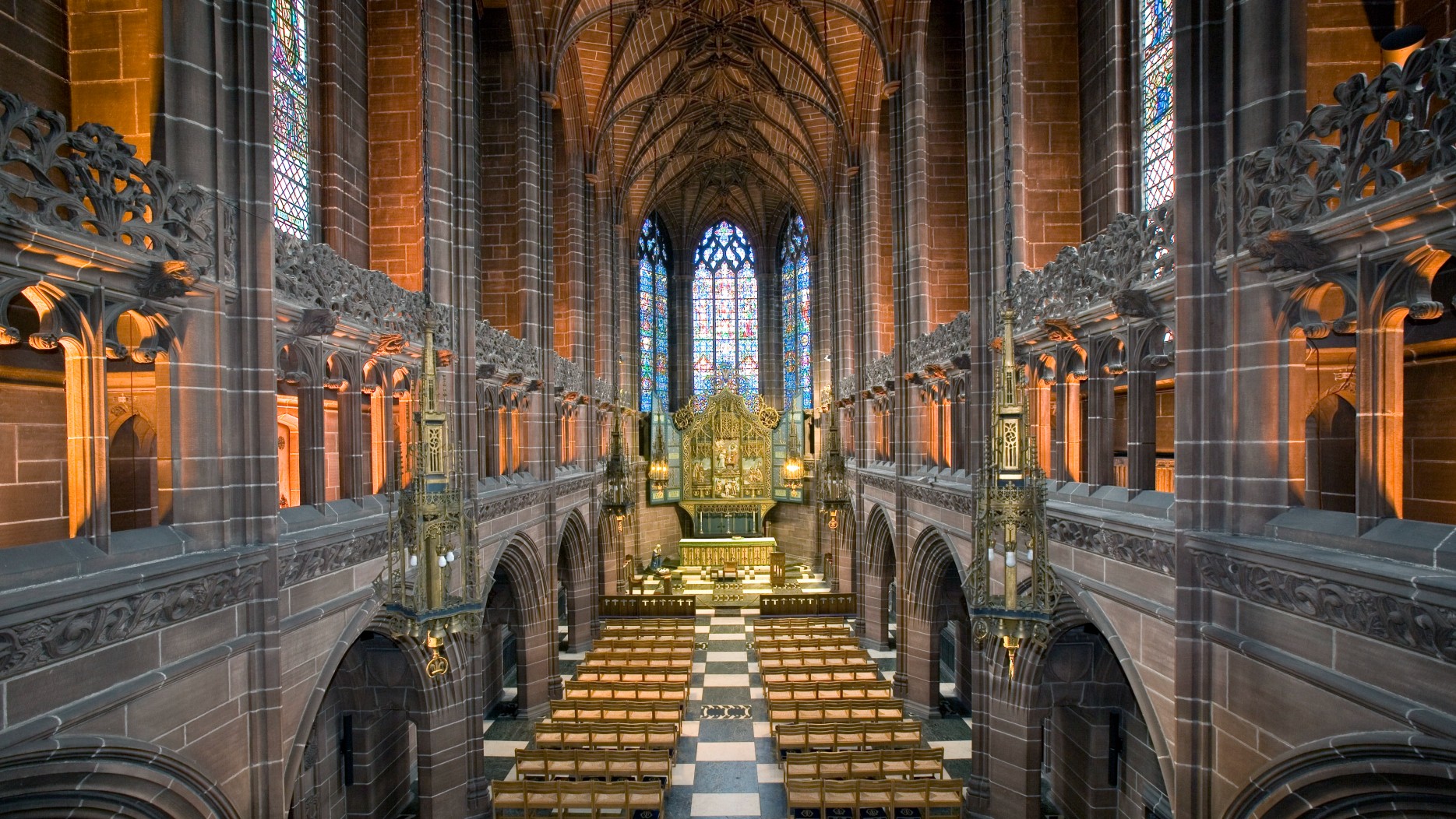  Liverpool’s Anglican Cathedral