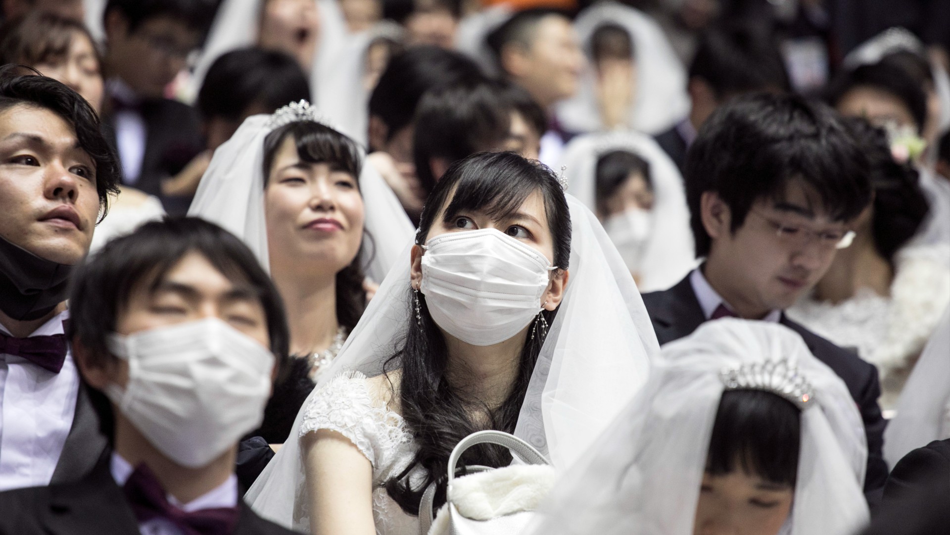 A mass Moonies wedding in South Korea