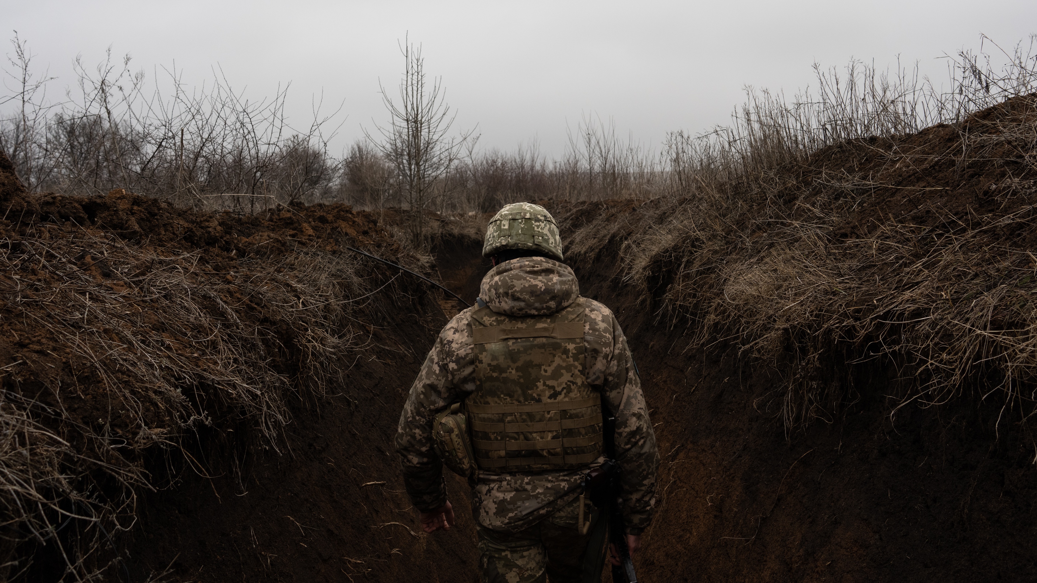 A Ukrainian solider near Donbass