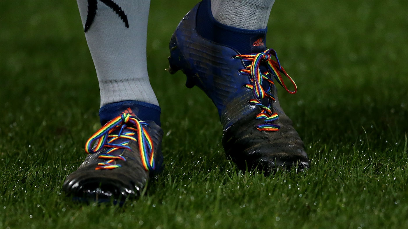 Rugby players are wearing rainbow laces in support of Stonewall’s campaign for LGBT equality 