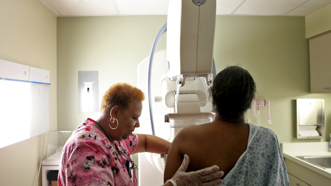 Woman undergoes mammogram