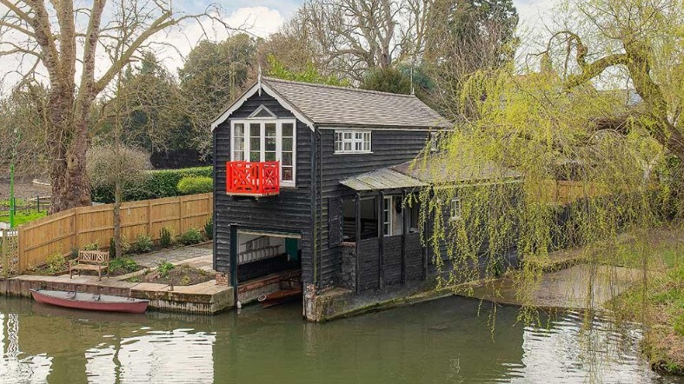 The Boat House, Chesterton