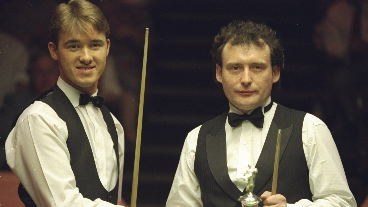 Stephen Hendry and Jimmy White ahead of the 1994 World Snooker Championship final 