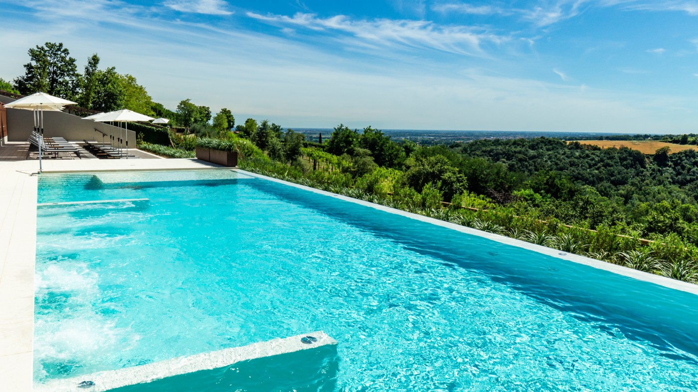 Take a dip in the Terrazze infinity pool 