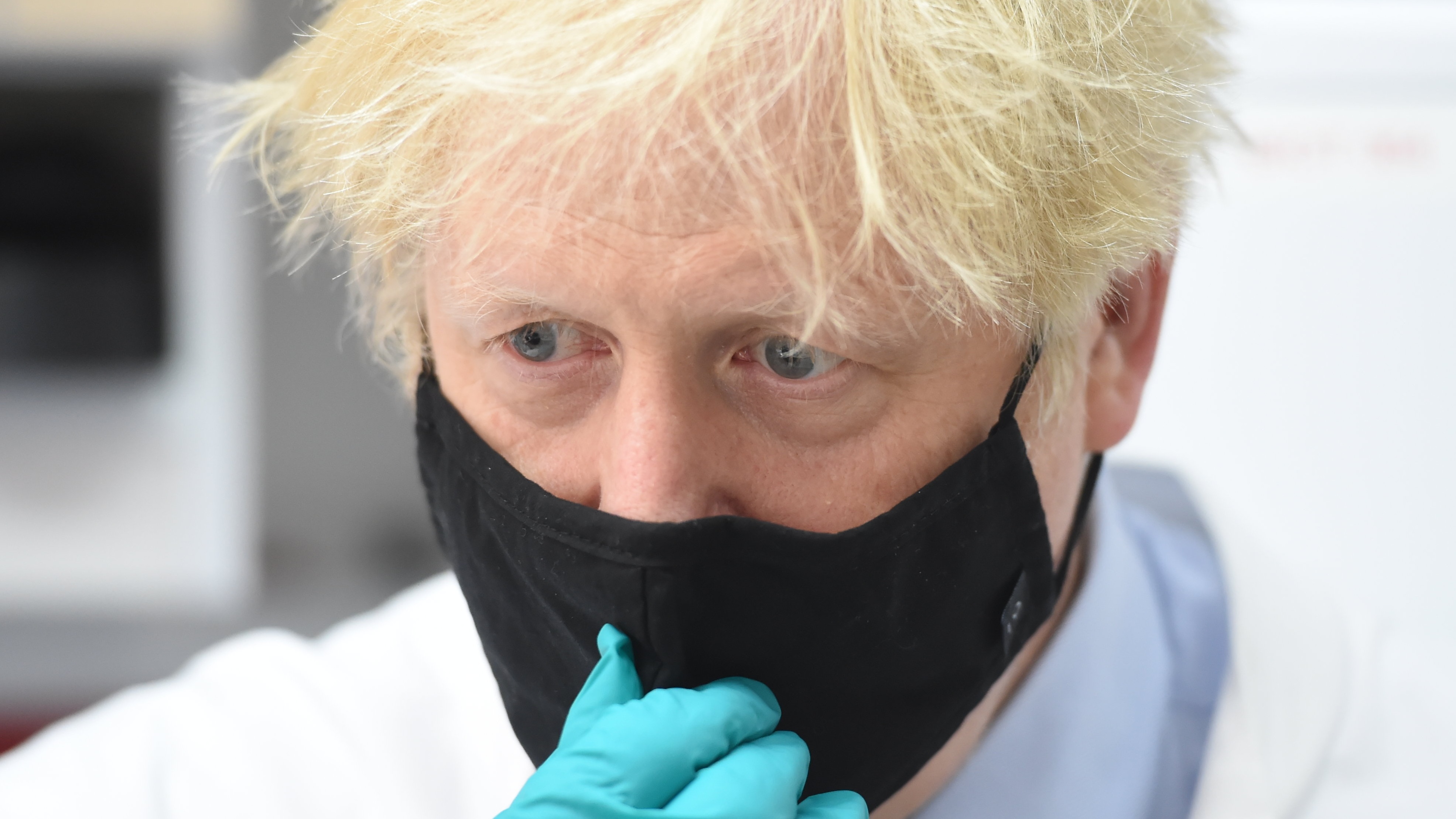  Boris Johnson during a visit to a lab at The National Institute for Biological Standards