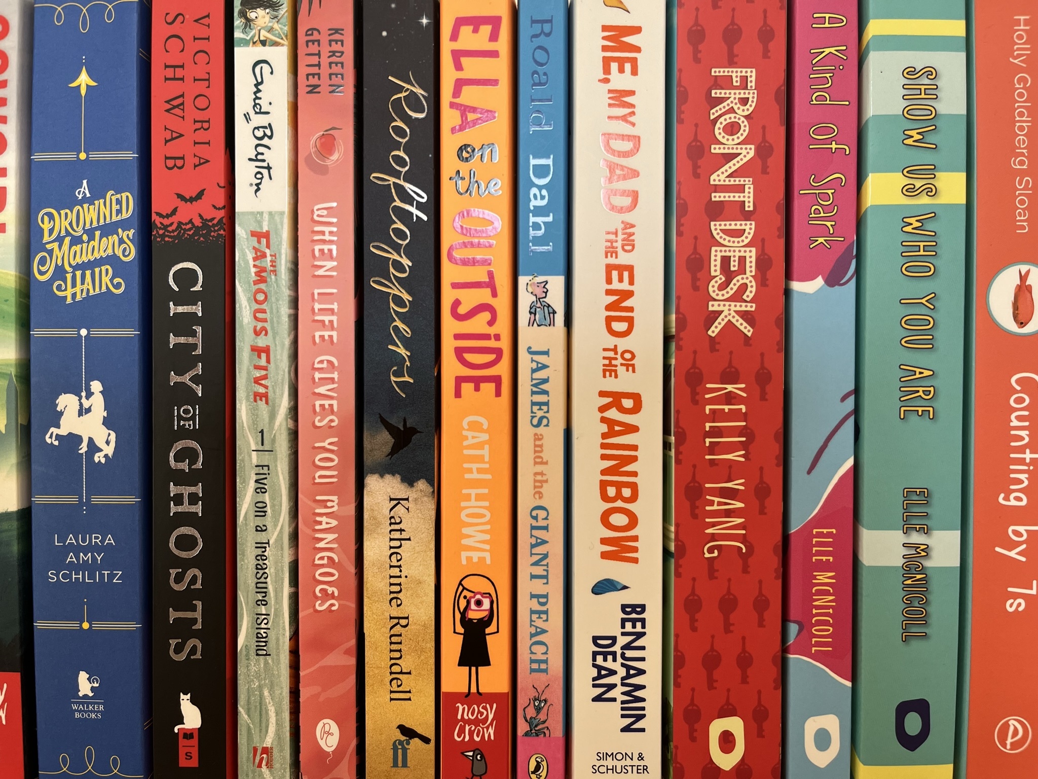A row of children&#039;s books