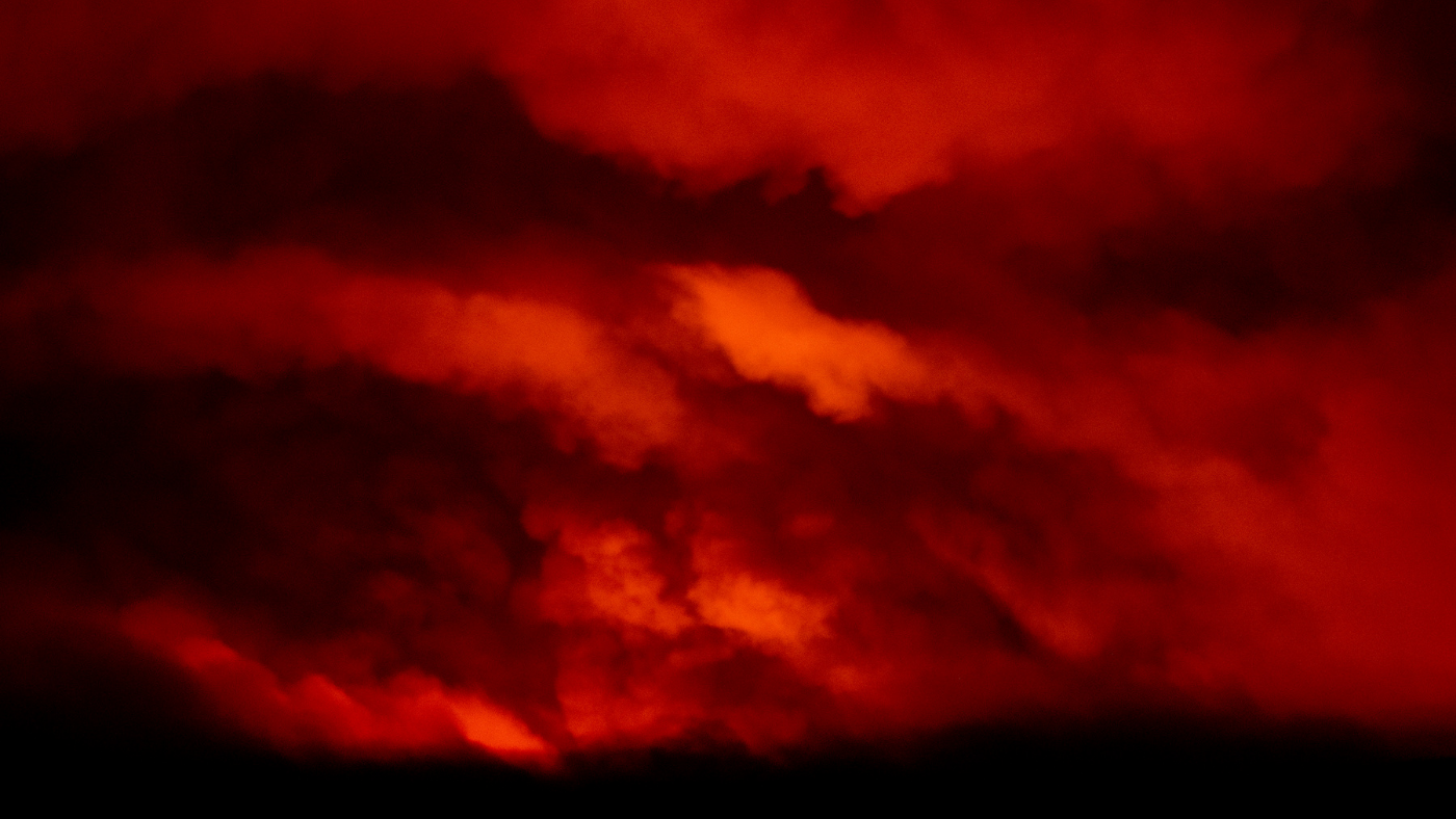 Red smoky skies 