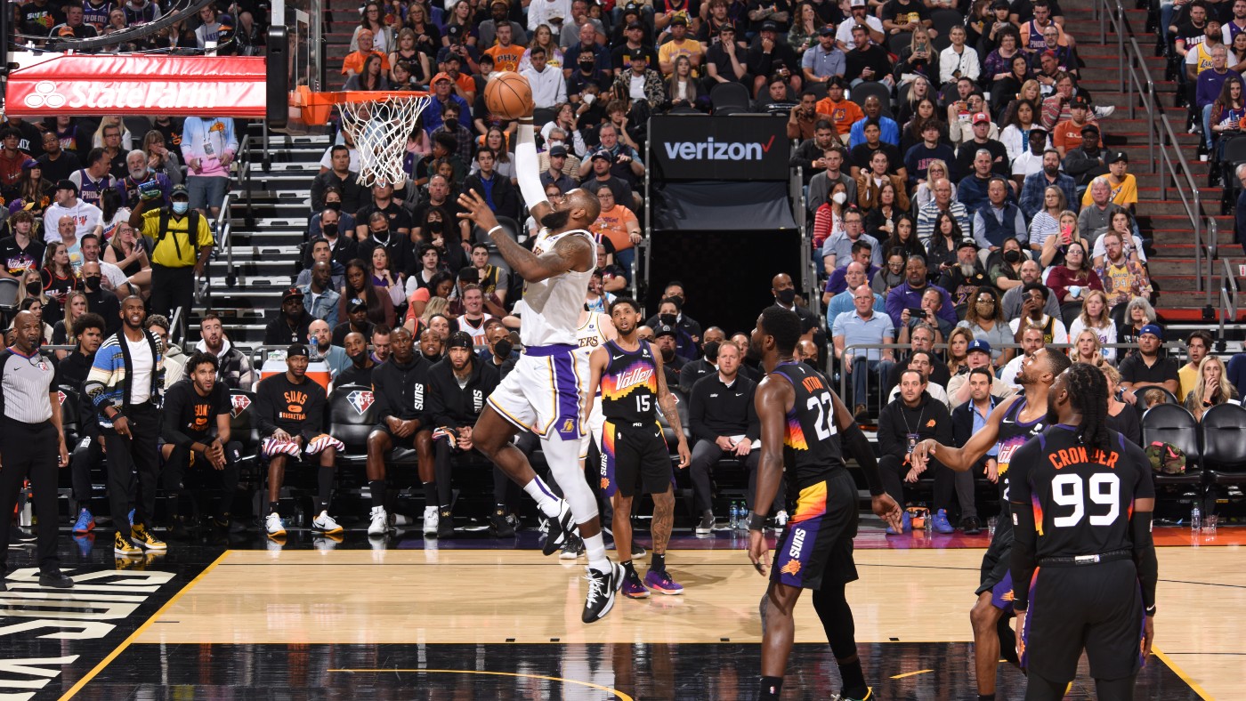 LeBron James in action for the LA Lakers against the Phoenix Suns 