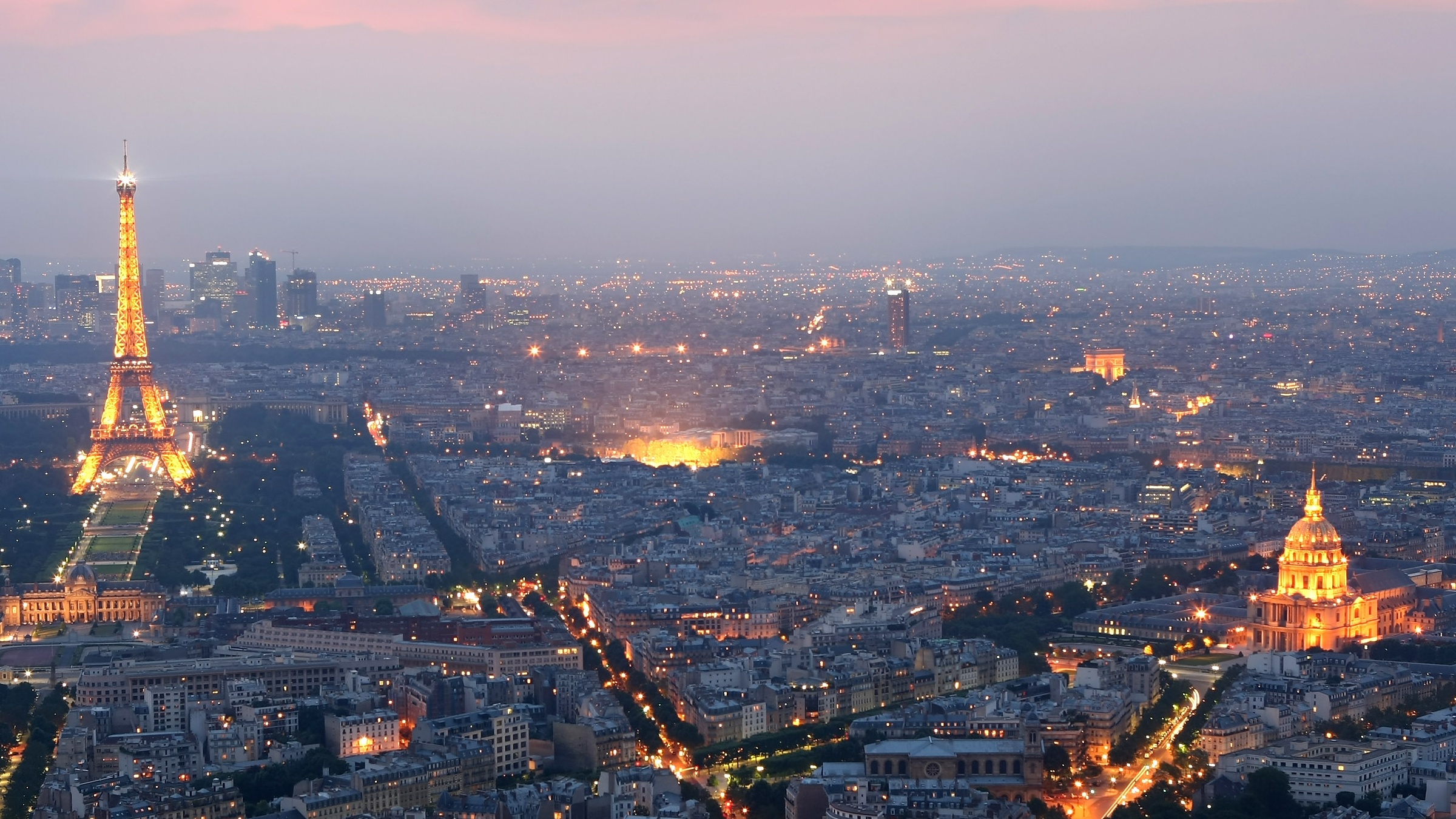 Paris pictured from above at dusk