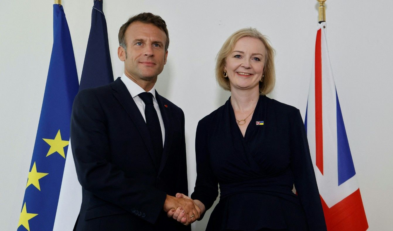 Emmanuel Macron and Liz Truss 