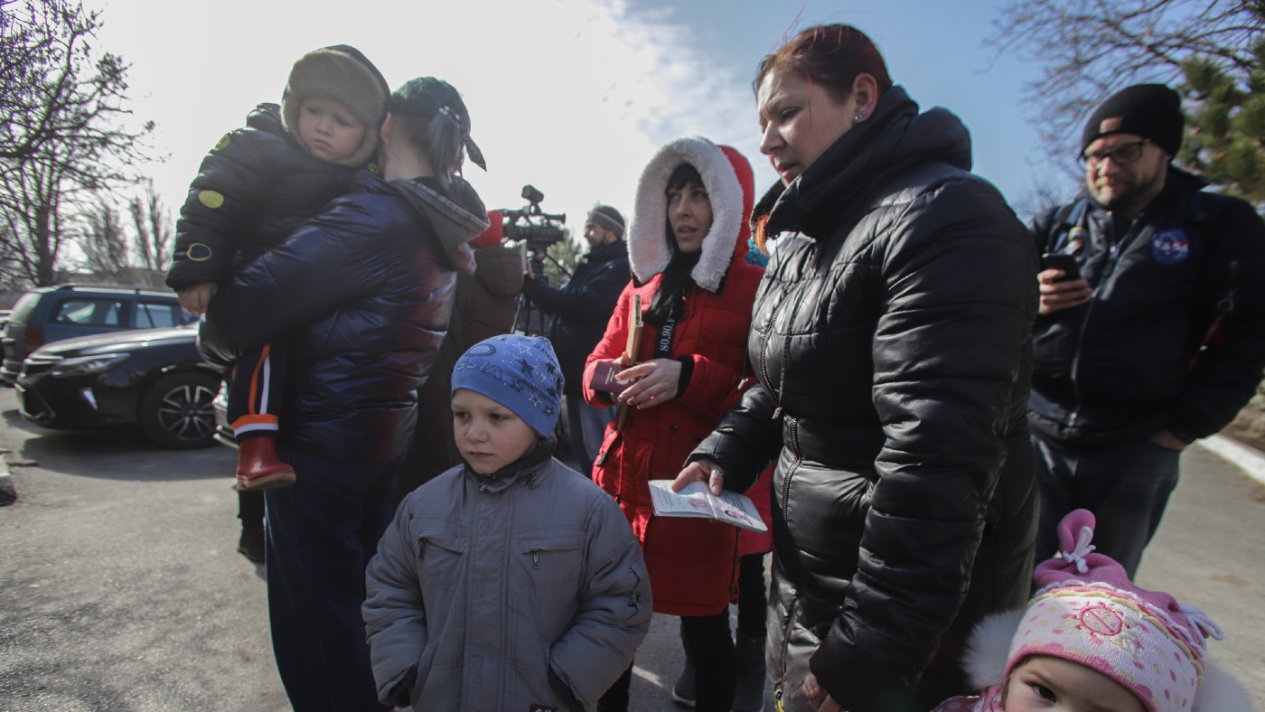 Civilians from Donetsk and Lugansk arriving at a camp in Rostov, Russia