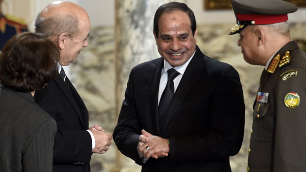 Egyptian defence minister and his French counterpart in the presence of President Sisi