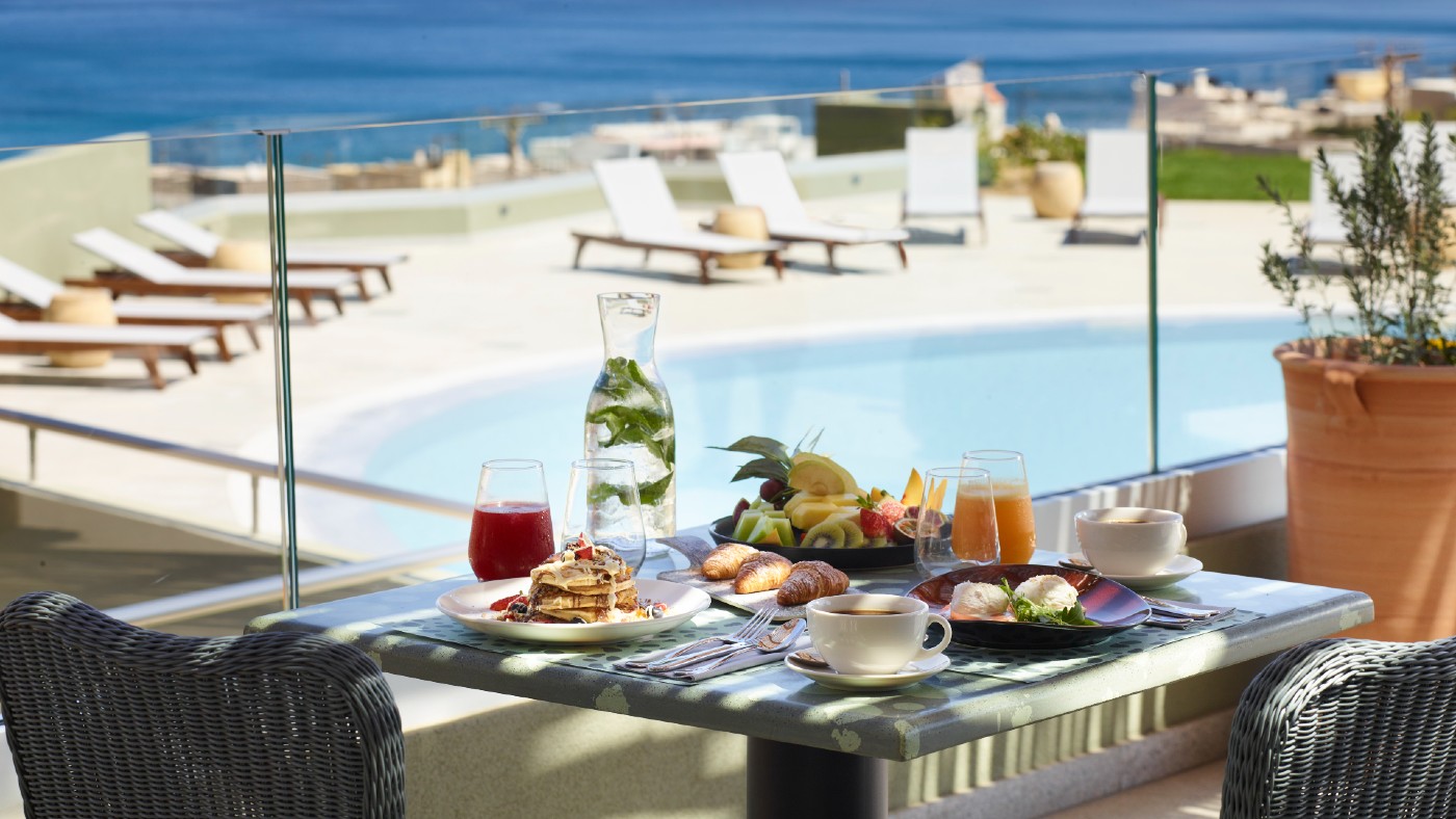 Breakfast at Cayo Exclusive Resort &amp; Spa