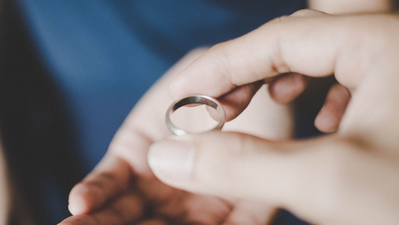 Partner hands back wedding ring